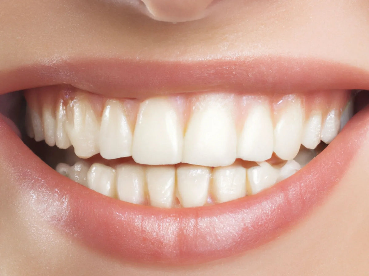 Faut-il prendre du collagène pour les gencives et les dents ?